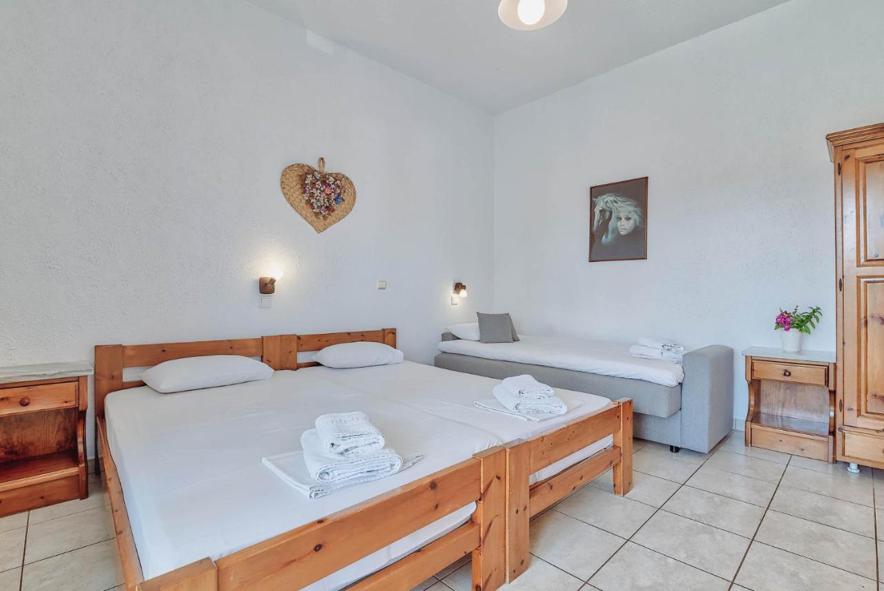 Pavlos Place Antiparos Town Екстериор снимка