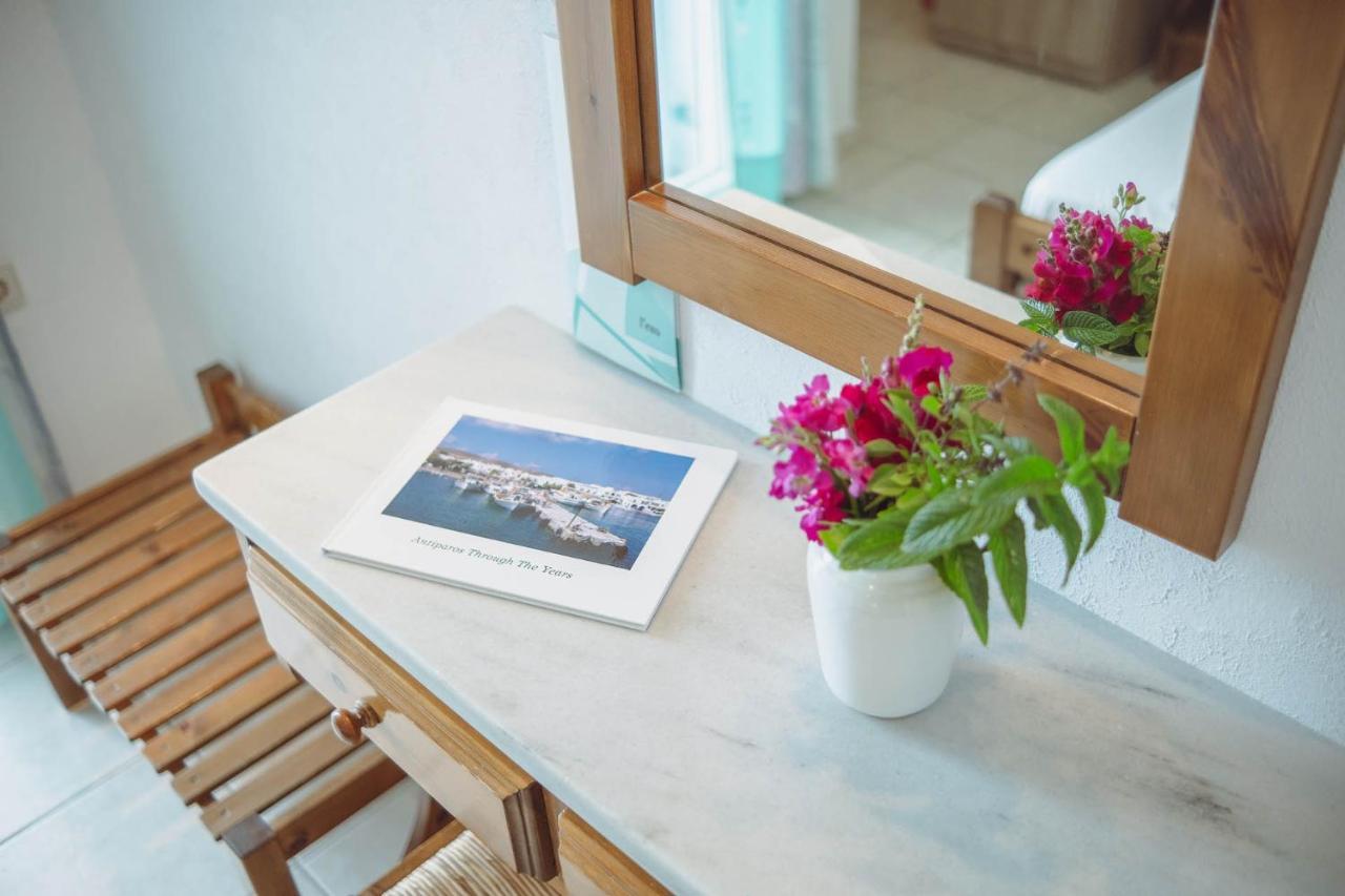 Pavlos Place Antiparos Town Екстериор снимка
